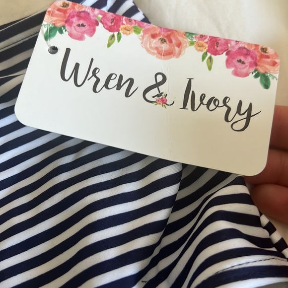 NWT high waisted swim bottom - Picture 2 of 6